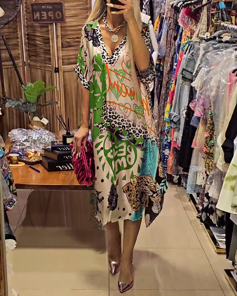 Colette - Casual Dress with V-Neck