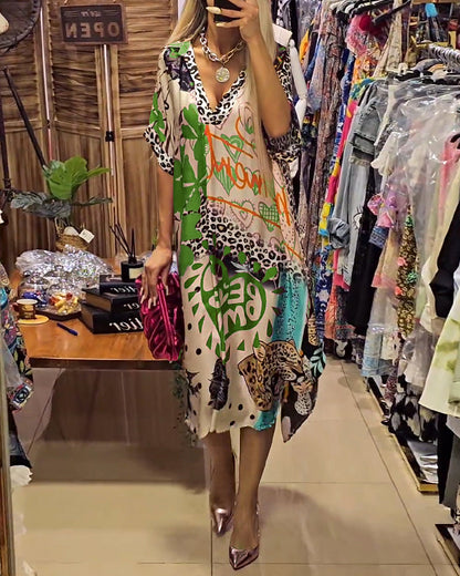 Colette - Casual Dress with V-Neck
