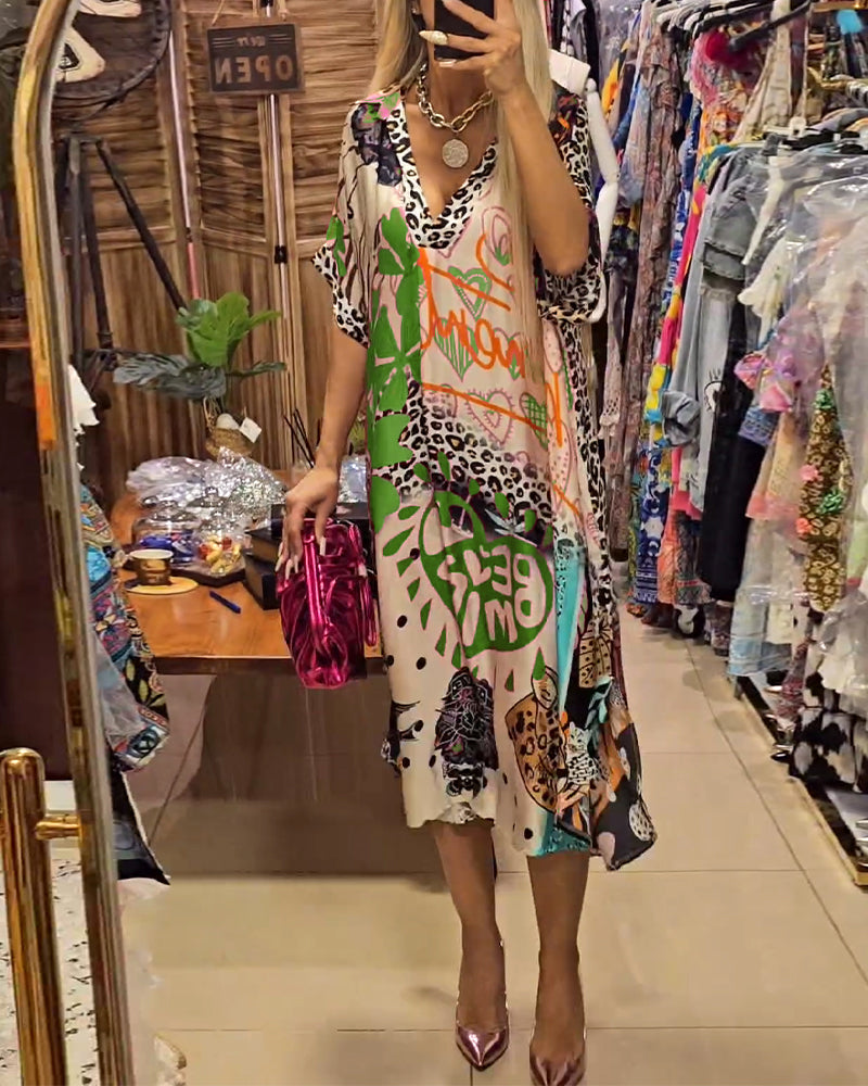 Colette - Casual Dress with V-Neck